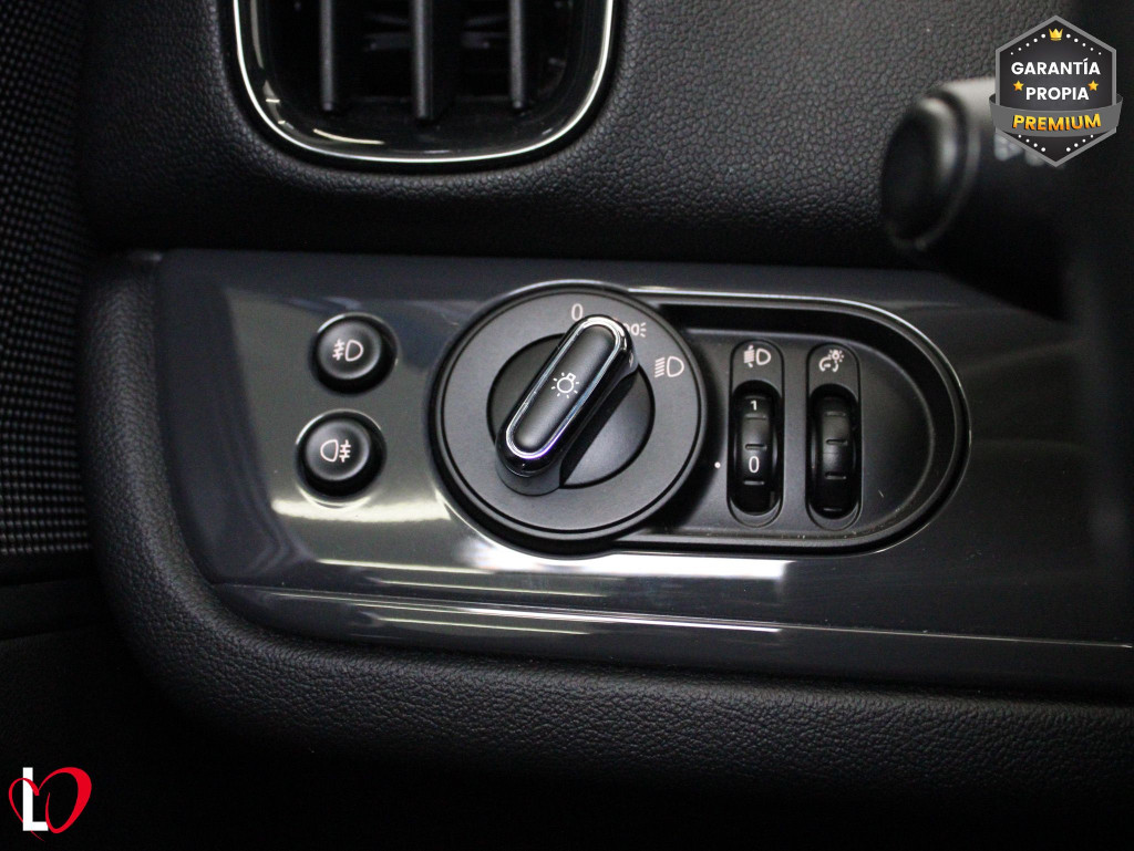 MINI COUNTRYMAN ONE D AUTOM. PEPPER + CONNECTED NAVIGATION 116 de segunda mano