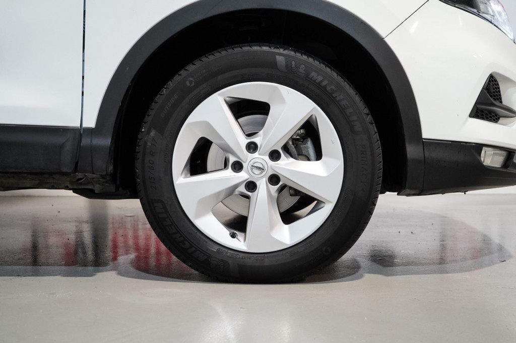 NISSAN QASHQAI 1.5 DCI ACENTA 116 de segunda mano