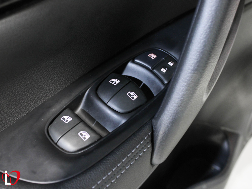 NISSAN QASHQAI 1.5 DCI ACENTA 6 VEL 115 de segunda mano