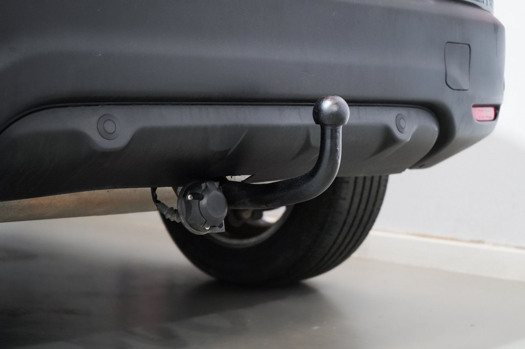 NISSAN QASHQAI 1.5 DCI NCONNECTA TECHO de segunda mano