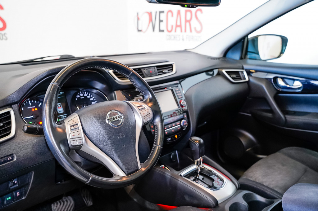NISSAN QASHQAI 1.6 DCI AUTO N-CONECTA TECHO 130 de segunda mano