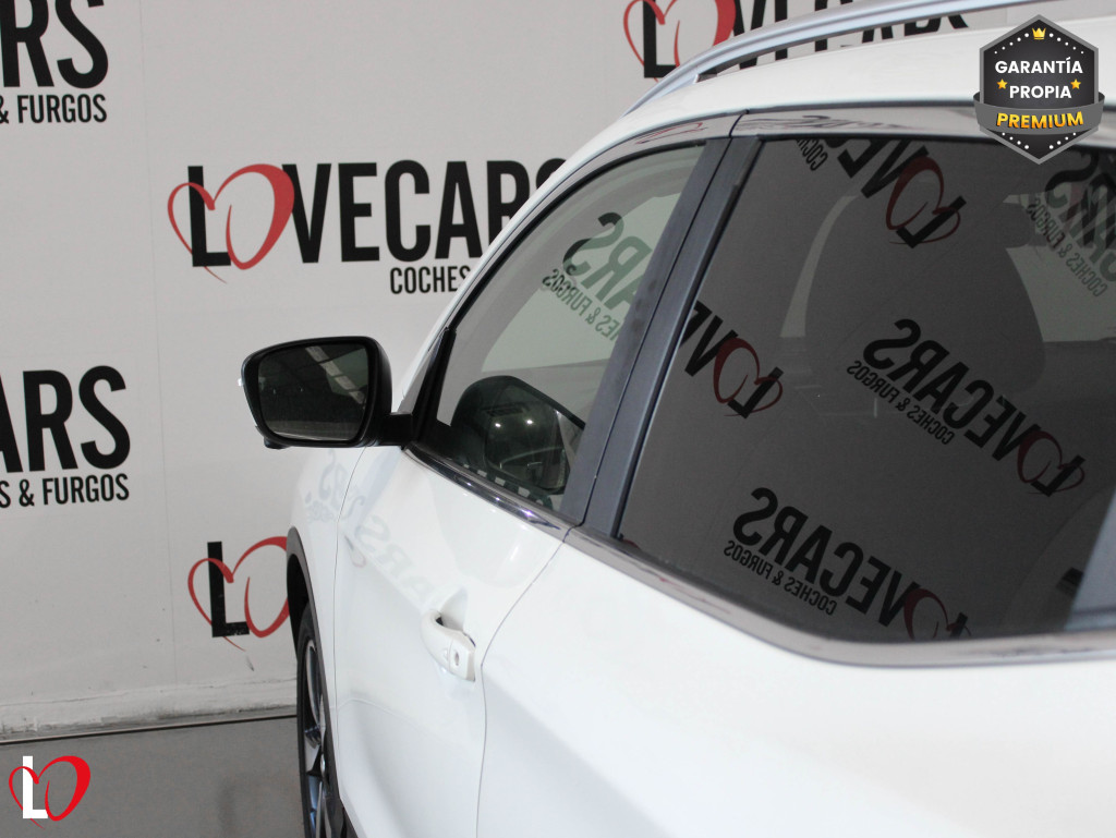 NISSAN QASHQAI 1.6 DCI AUTO N-CONECTA TECHO 130 de segunda mano