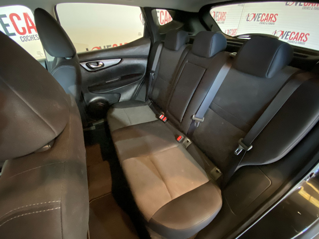 NISSAN QASHQAI 1.6 DCI N-CONNECTA 130CV de segunda mano