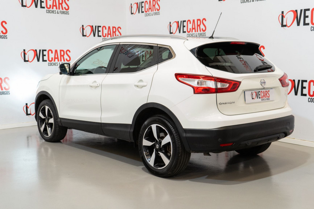 NISSAN QASHQAI 1.6 DCI N-CONNECTA DESIGN de segunda mano