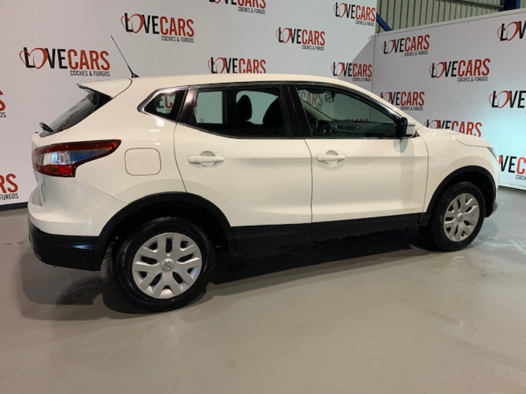 NISSAN QASHQAI 1.6 DCI VISIA 4X4 de segunda mano