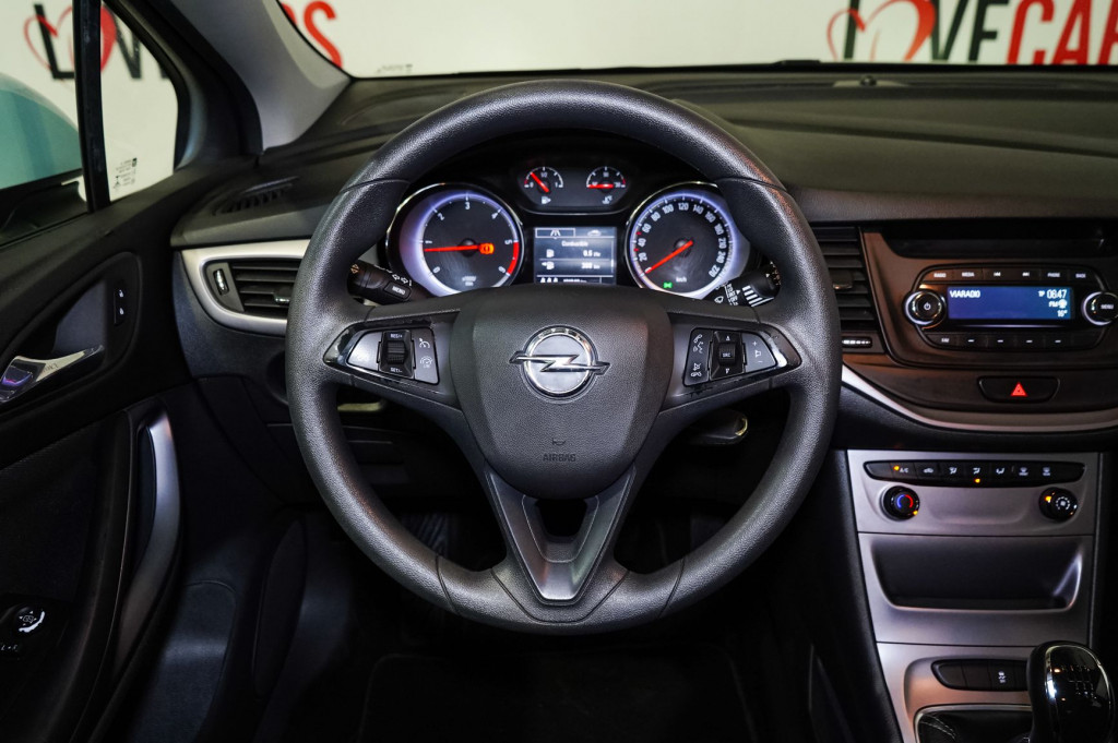 OPEL ASTRA 1.6 CDTI BUSINESS 110 de segunda mano