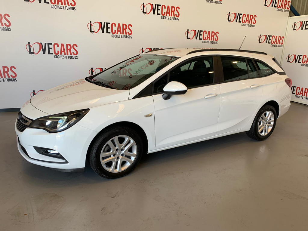 OPEL ASTRA 1.6 CDTI SELECTIVE ST FAMILIAR 110CV de segunda mano