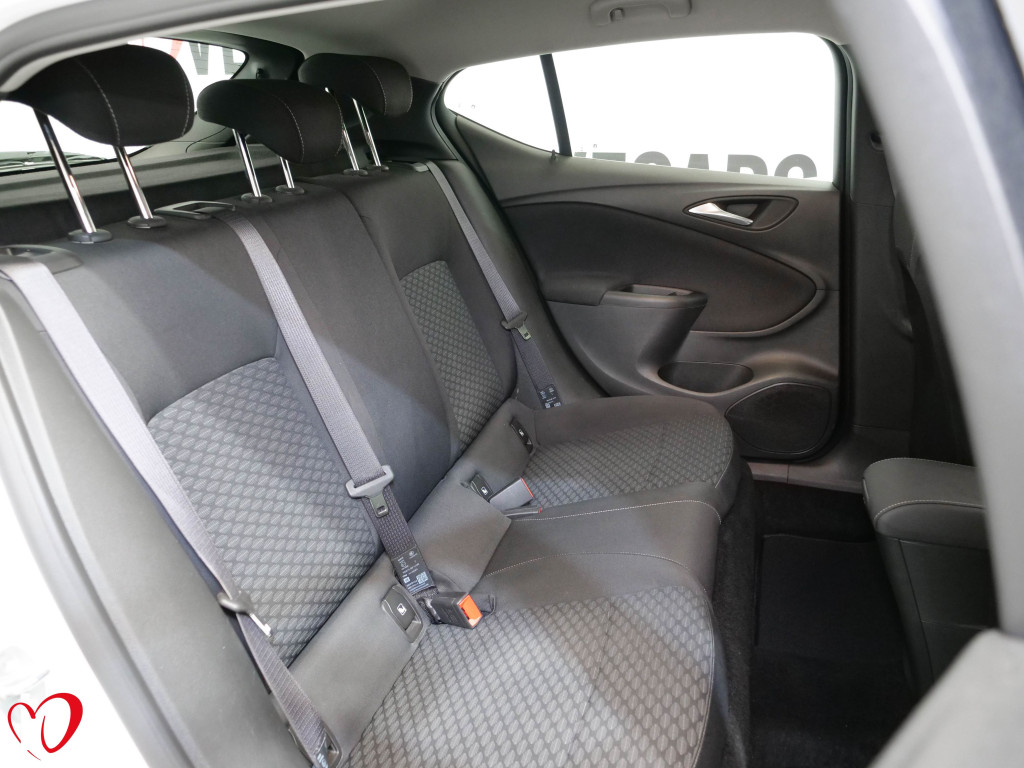 OPEL ASTRA 1.6 CDTI S&S SELECTIVE PRO 110 de segunda mano