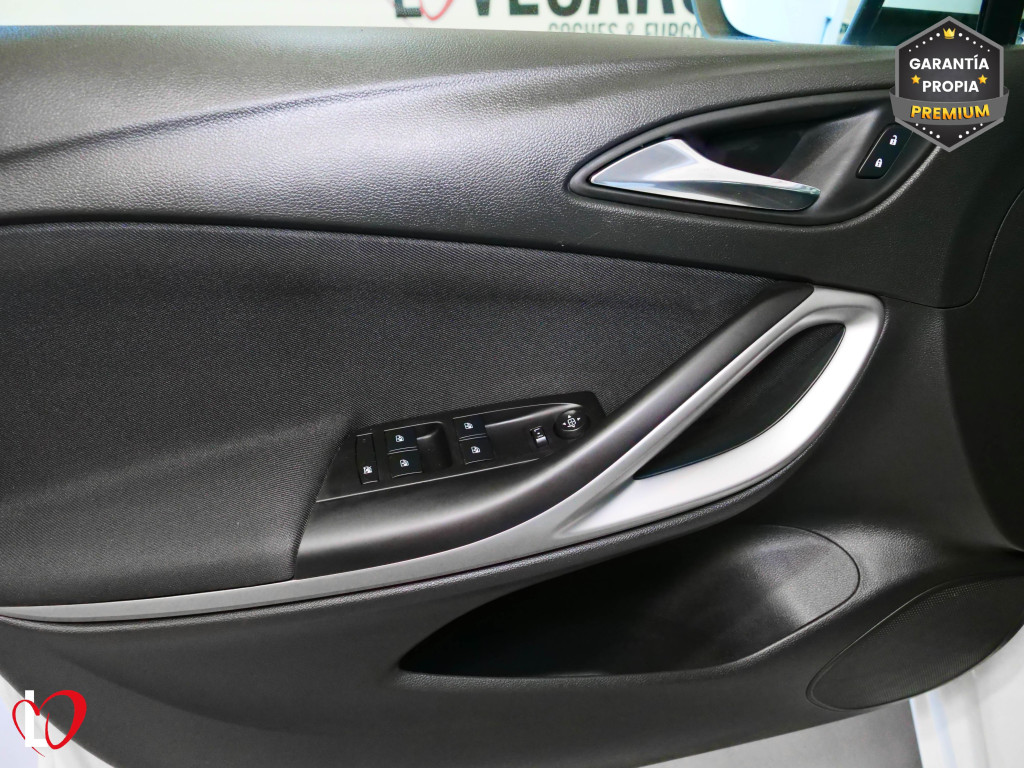 OPEL ASTRA 1.6 CDTI S&S SELECTIVE PRO 110 de segunda mano