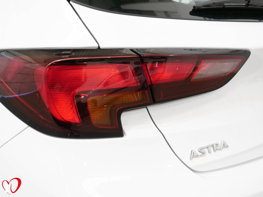 OPEL ASTRA 1.6 CDTI S&S SELECTIVE PRO 110 de segunda mano