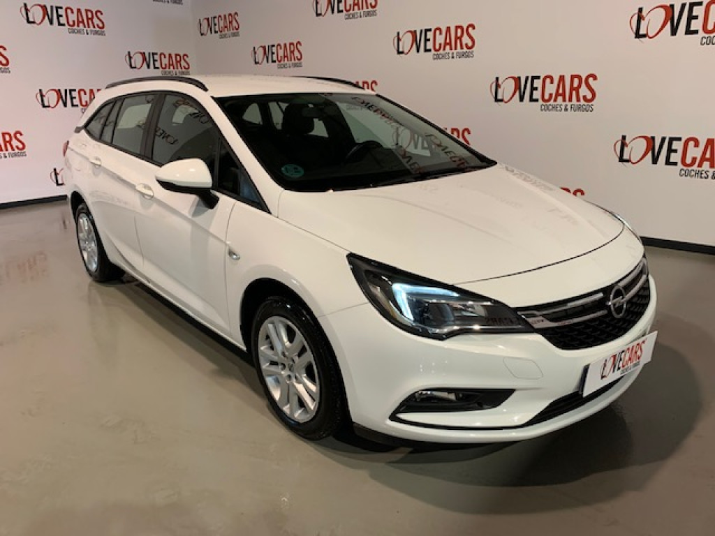 OPEL ASTRA 1.6 CDTI ST SELECTIVE SPORTS TOURER 110CV de segunda mano