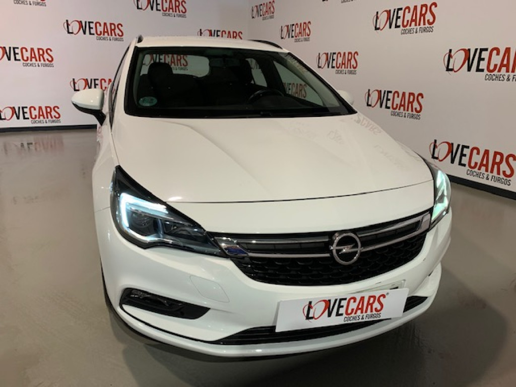 OPEL ASTRA 1.6 CDTI ST SELECTIVE SPORTS TOURER 110CV de segunda mano