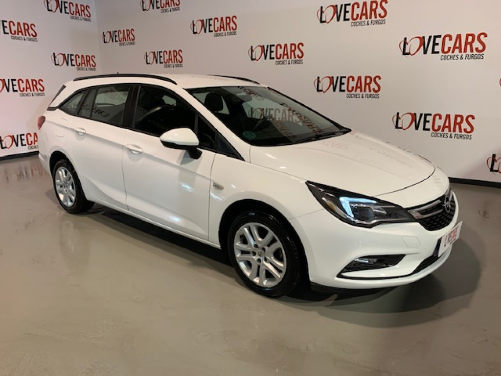 OPEL ASTRA 1.6 CDTI ST SELECTIVE SPORTS TOURER 110CV de segunda mano