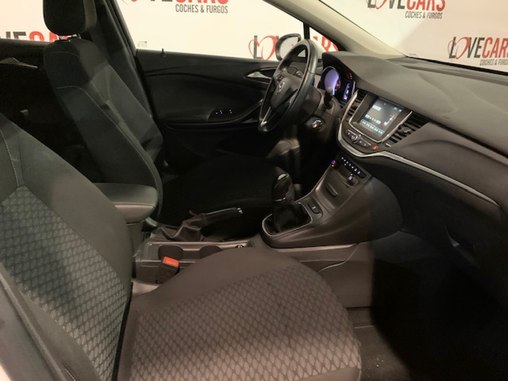 OPEL ASTRA 1.6 CDTI ST SELECTIVE SPORTS TOURER 110CV de segunda mano