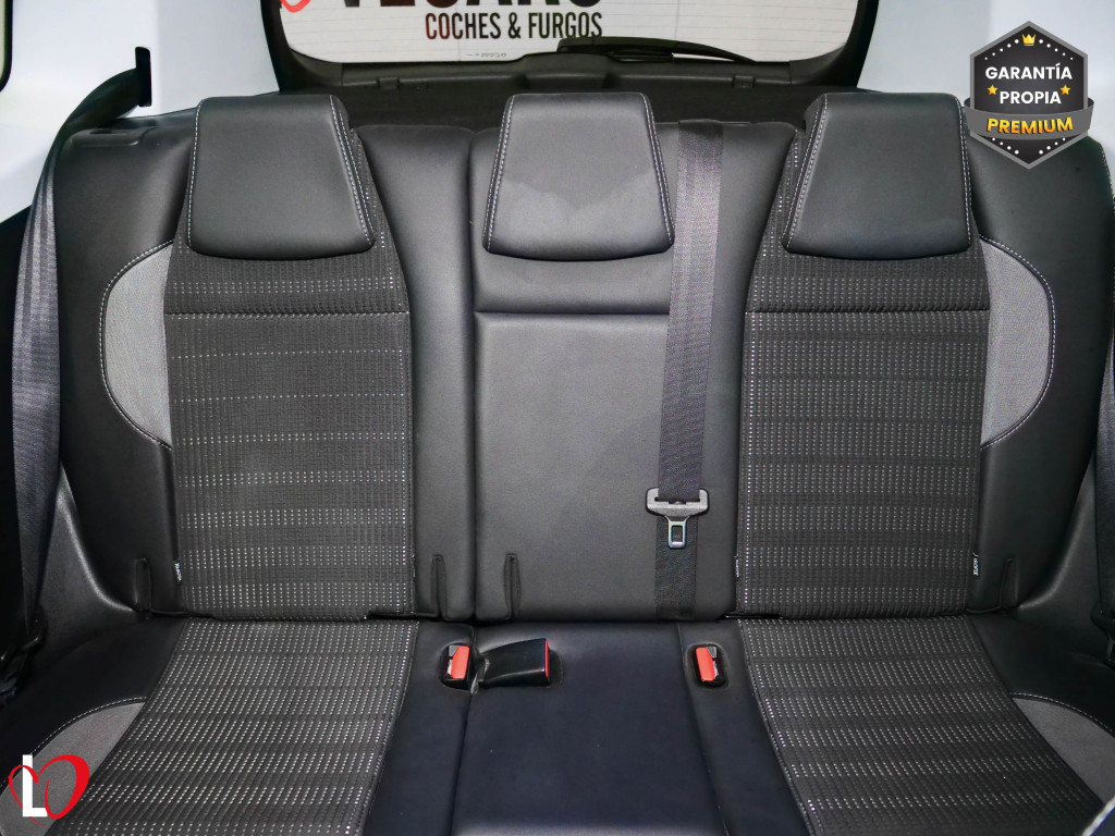 PEUGEOT 2008 1.6 BlueHDI ALLURE 100 de segunda mano