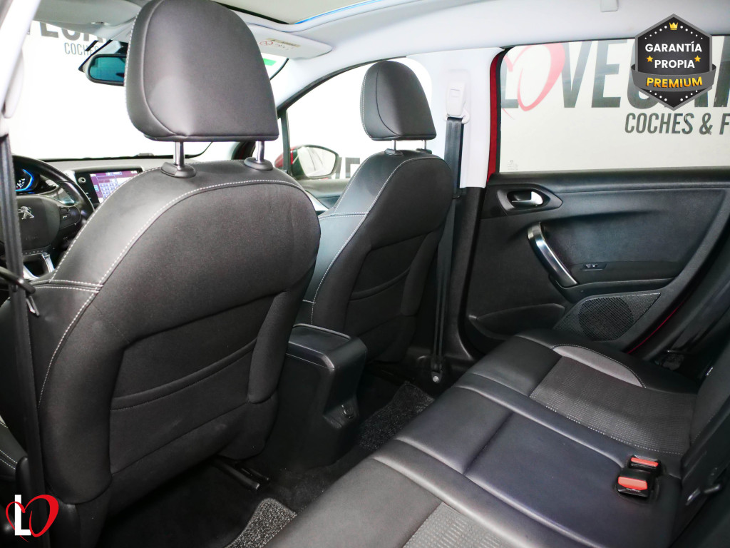 PEUGEOT 2008 1.6 BlueHDI ALLURE 100 de segunda mano