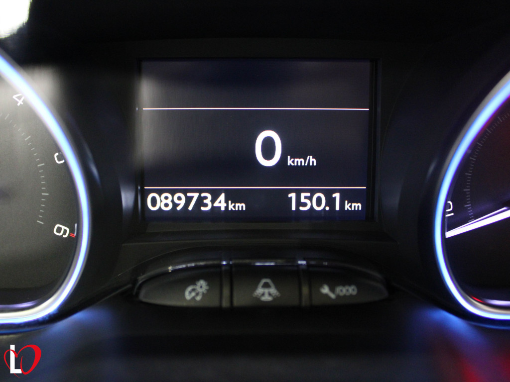 PEUGEOT 2008 1.6 BLUEHDI ALLURE 120 de segunda mano