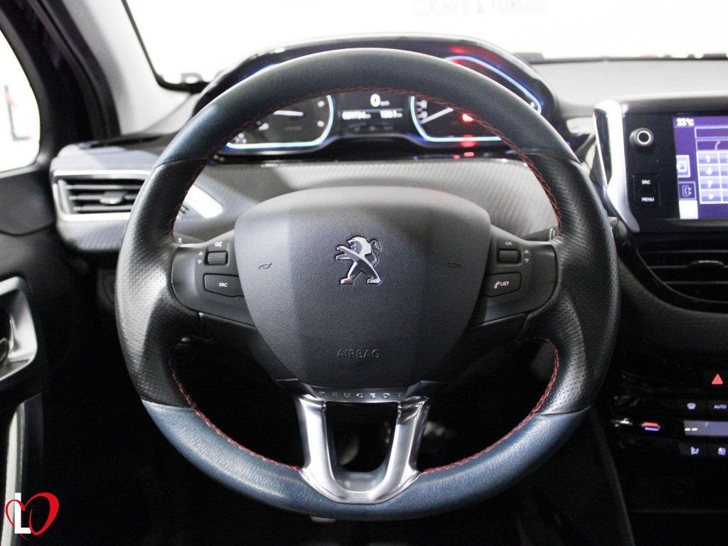 PEUGEOT 2008 1.6 BLUEHDI ALLURE 120 de segunda mano