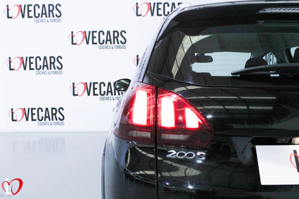 PEUGEOT 2008 1.6 BLUEHDI ALLURE 120 de segunda mano