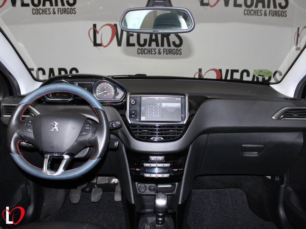 PEUGEOT 2008 1.6 BLUEHDI ALLURE 120 de segunda mano