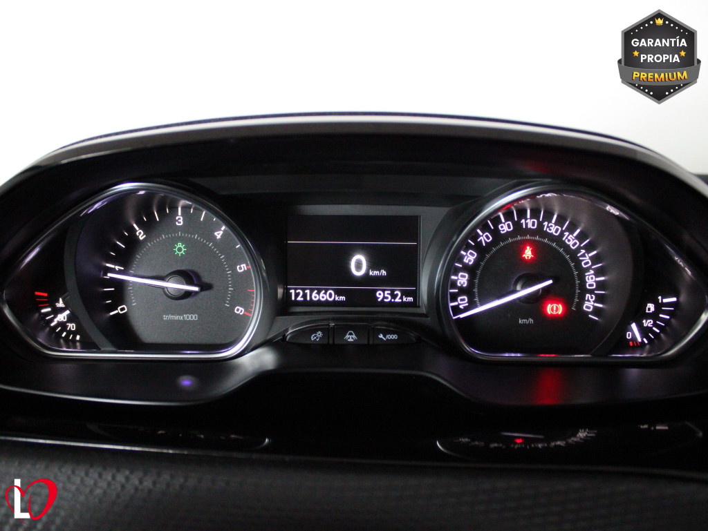 PEUGEOT 2008 BlueHDI S&S ALLURE 100 de segunda mano