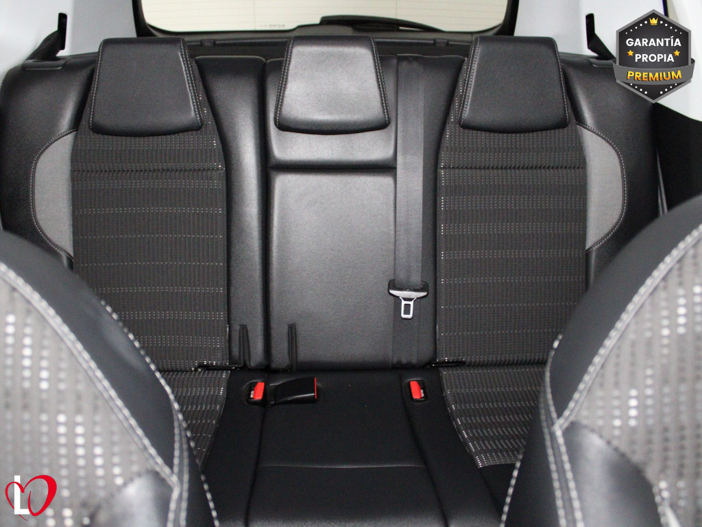 PEUGEOT 2008 BlueHDI S&S ALLURE 100 de segunda mano