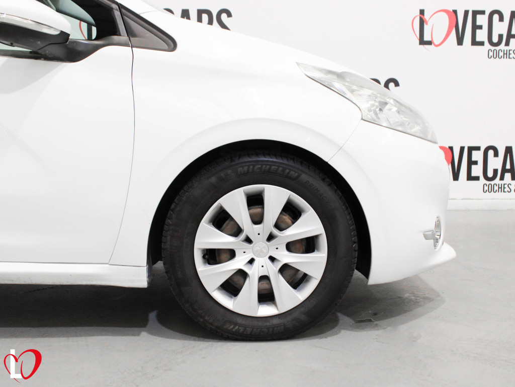 PEUGEOT 208 1.4 HDI ACCESS 3P de segunda mano