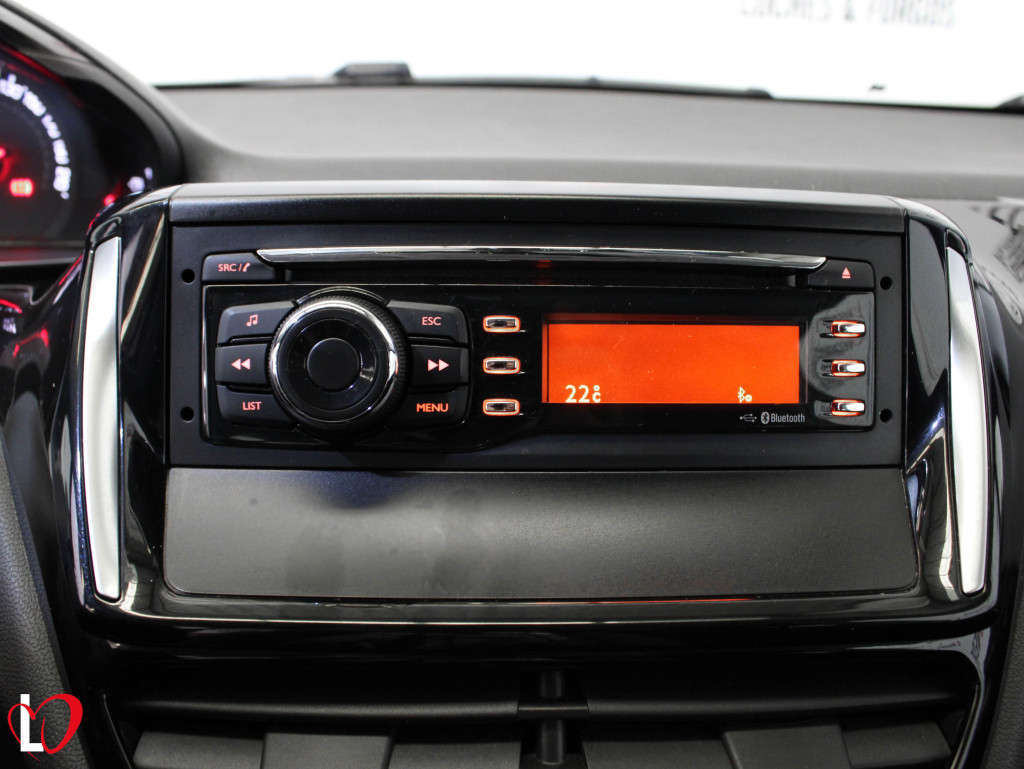 PEUGEOT 208 1.4 HDI ACCESS 3P de segunda mano