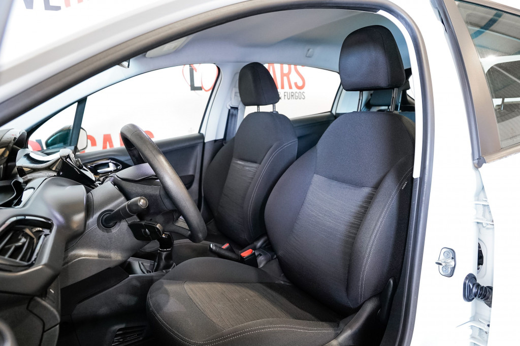 PEUGEOT 208 1.6 BlueHDI BUSINESS LINE 75 de segunda mano
