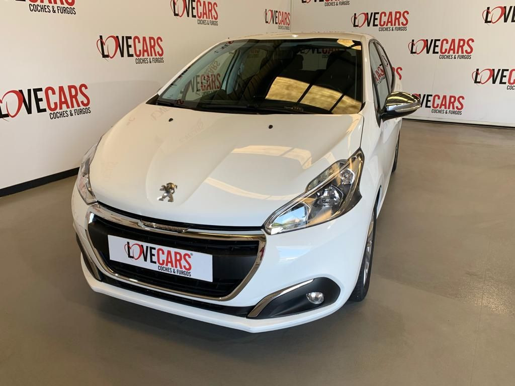 PEUGEOT 208 1.6 BlueHDI STYLE 100 de segunda mano
