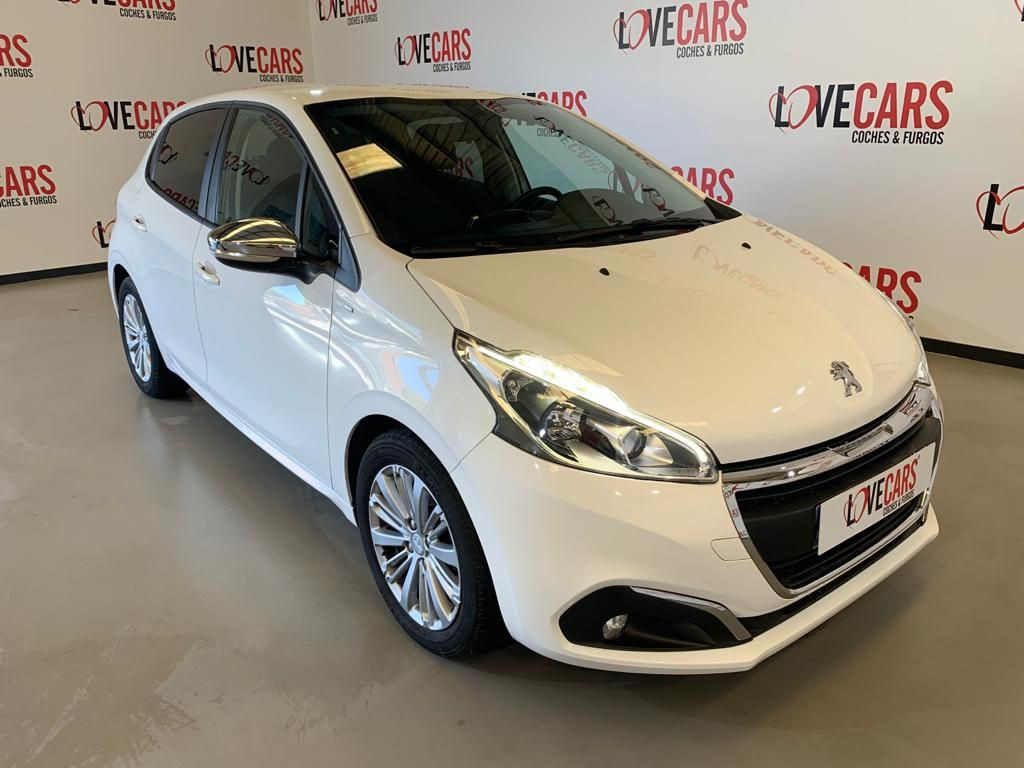 PEUGEOT 208 1.6 BlueHDI STYLE 100 de segunda mano