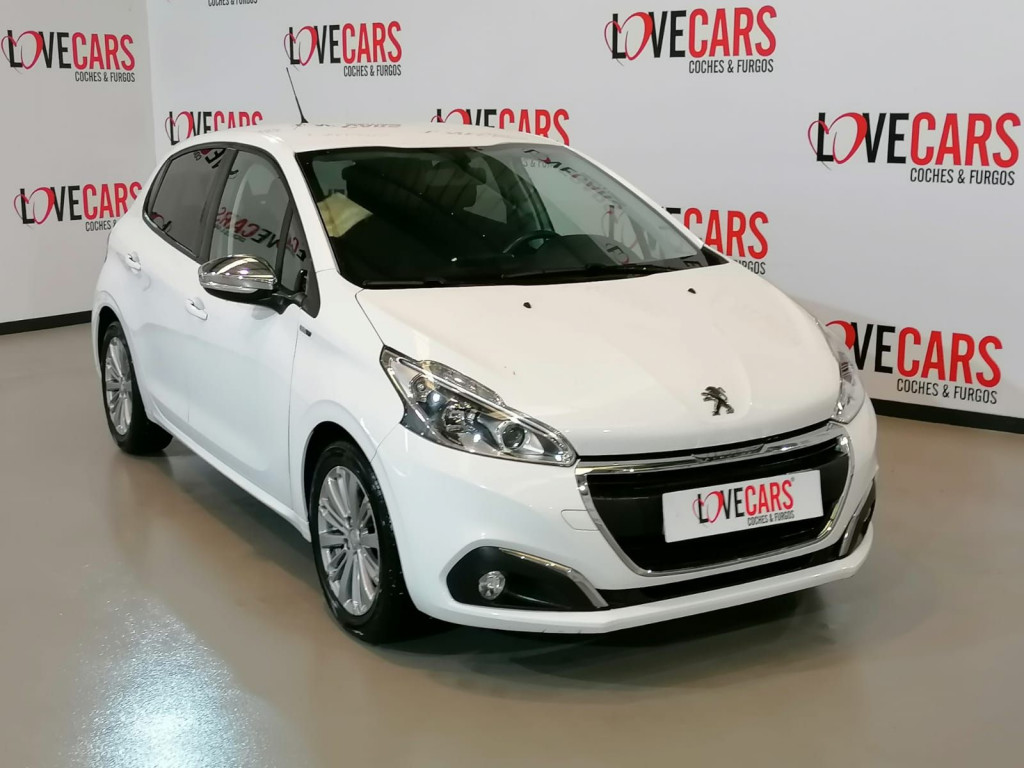 PEUGEOT 208 1.6 BlueHDI STYLE 75 de segunda mano