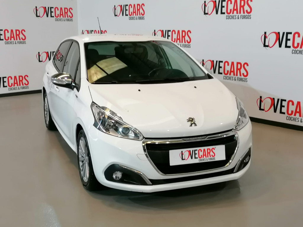 PEUGEOT 208 1.6 BlueHDI STYLE 75 de segunda mano