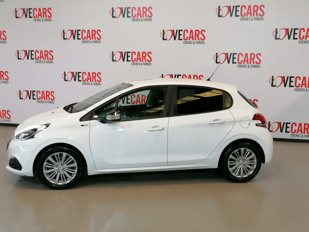 PEUGEOT 208 1.6 BlueHDI STYLE 75 de segunda mano
