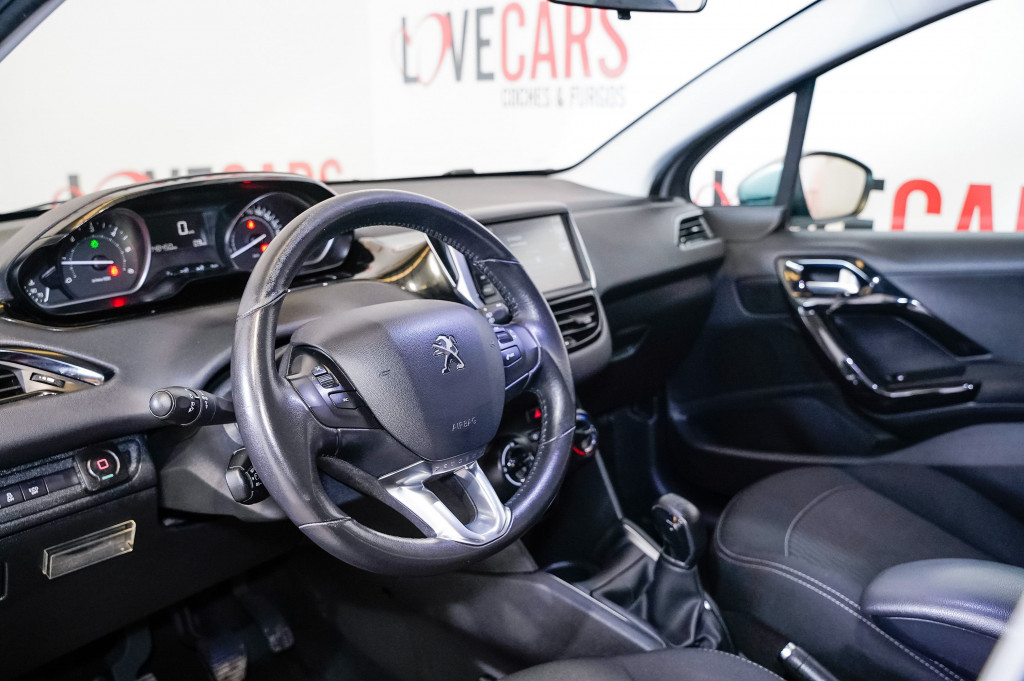 PEUGEOT 208 1.6 HDI ACTIVE 100 de segunda mano