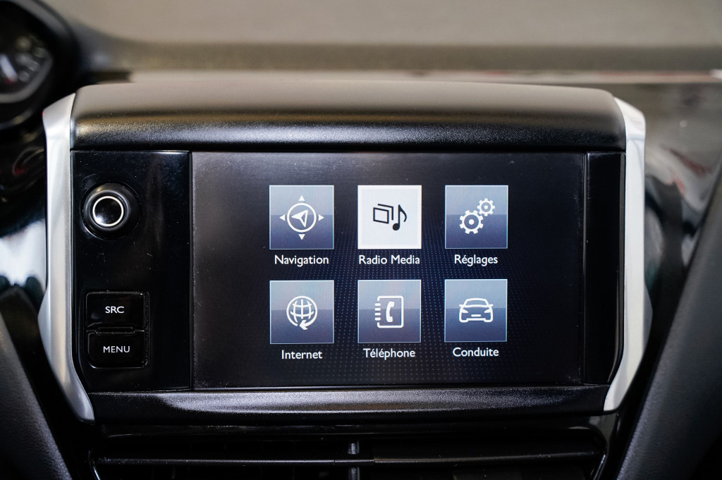 PEUGEOT 208 1.6 HDI ACTIVE 100 de segunda mano