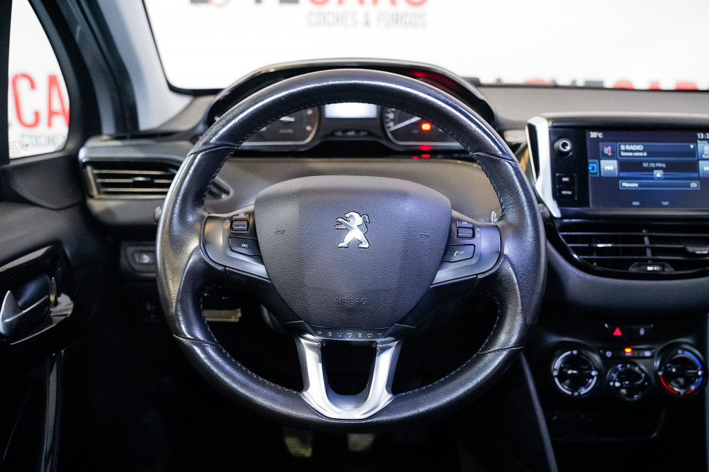 PEUGEOT 208 1.6 HDI ACTIVE 100 de segunda mano