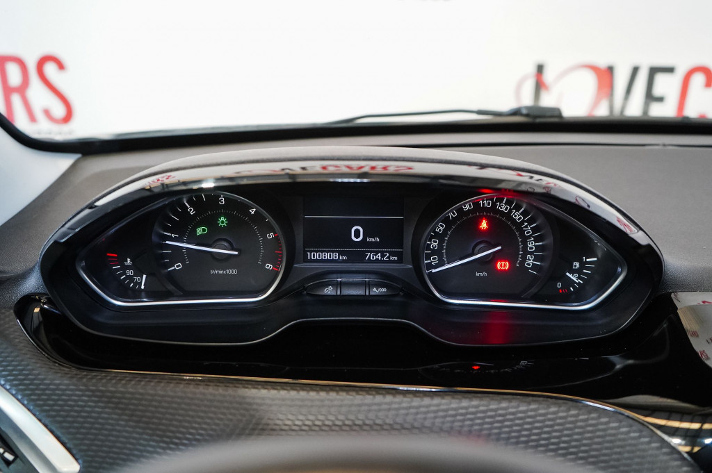 PEUGEOT 208 1.6 HDI ALLURE 100 de segunda mano