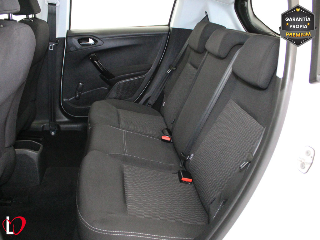 PEUGEOT 208 BlueHDi ACTIVE 100 de segunda mano