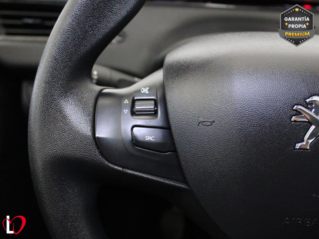 PEUGEOT 208 BlueHDi ACTIVE 100 de segunda mano