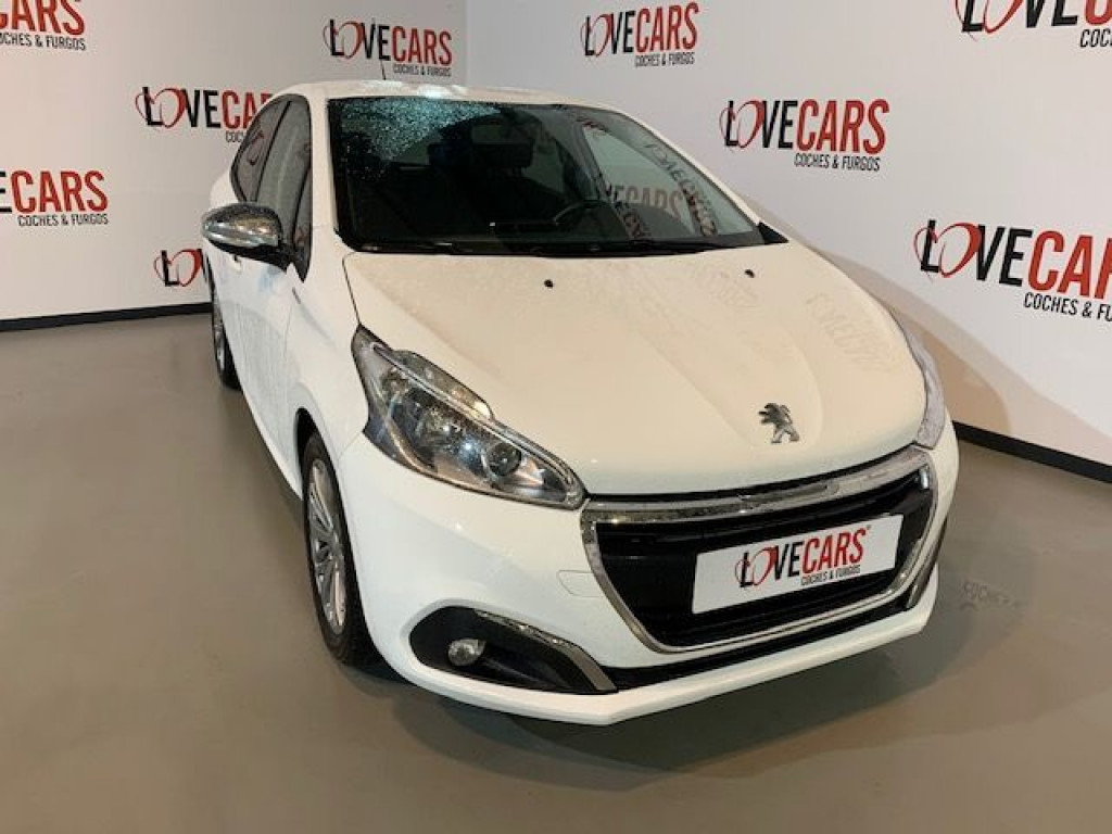 PEUGEOT 208 BlueHDI STYLE 75 de segunda mano