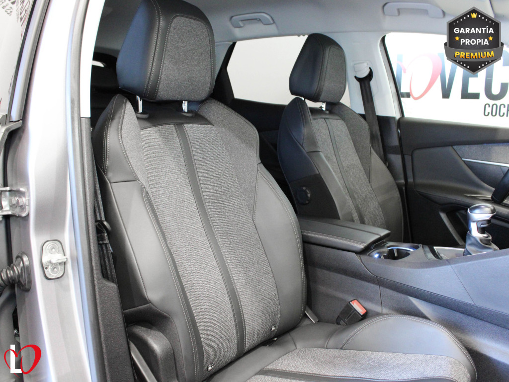 PEUGEOT 3008 1.5 BlueHDI  S&S ALLURE 130 de segunda mano