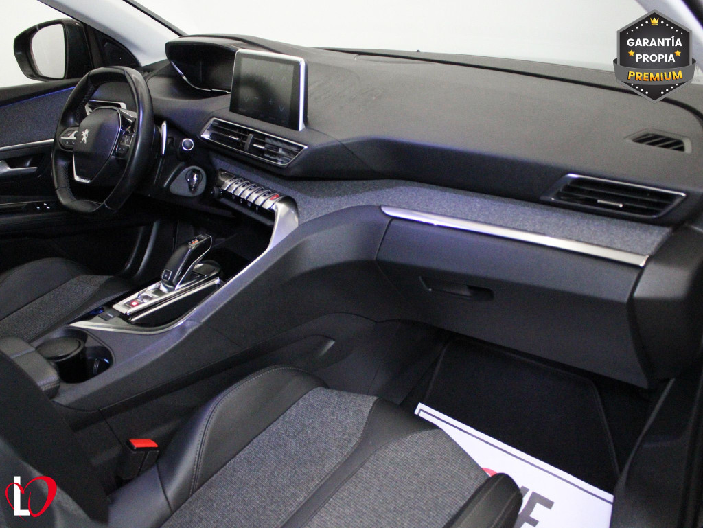 PEUGEOT 3008 Allure BlueHDi 130 S&S EAT8 de segunda mano