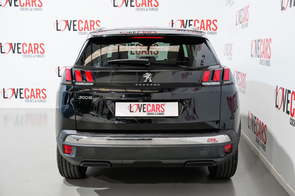 PEUGEOT 3008 BlueHDI ALLURE 6 VEL 130 de segunda mano