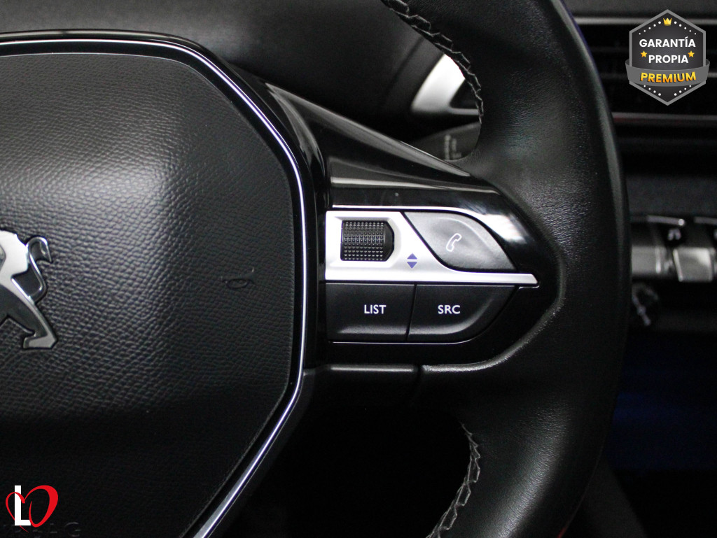 PEUGEOT 3008 BlueHDI S&S ALLURE 6 VEL 130 de segunda mano