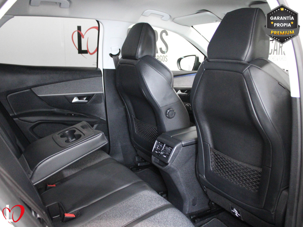 PEUGEOT 3008 BlueHDI S&S ALLURE 6 VEL 130 de segunda mano
