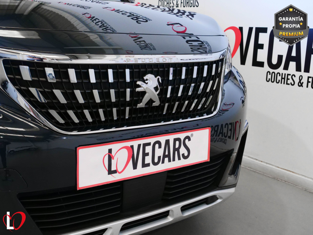 PEUGEOT 3008 BlueHDI S&S EAT8 ALLURE 130 de segunda mano
