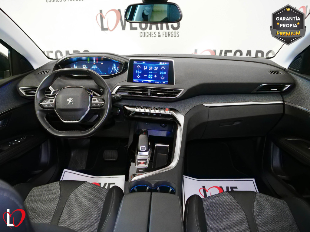 PEUGEOT 3008 BlueHDI S&S EAT8 ALLURE 130 de segunda mano