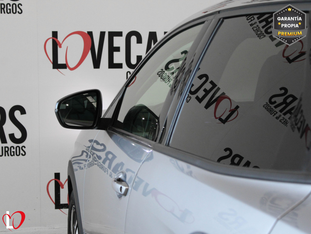 PEUGEOT 3008 BlueHDI S&S EAT8 ALLURE 130 de segunda mano