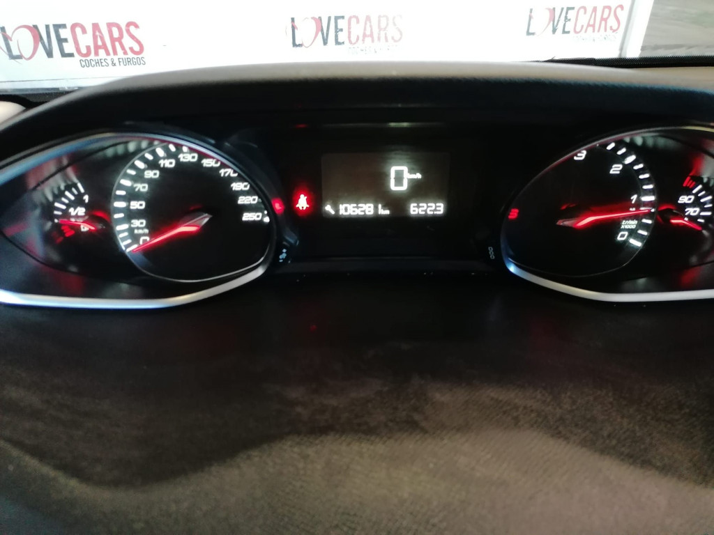 PEUGEOT 308 1.6 BLUEHDI ALLURE 120 de segunda mano